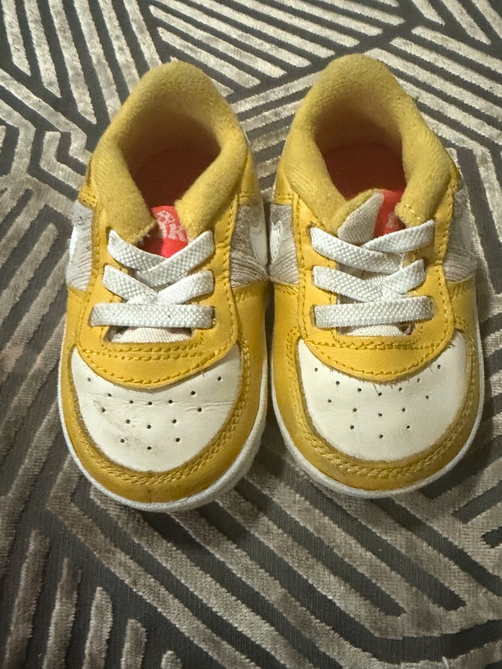 Nike Kids Yellow and White Lace-Up Sneakers
